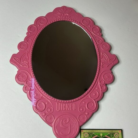 Wicked Dual-Sided Hand Mirror Glinda Pink & Elphaba Green Mirror NEW SHIPS FAST - Picture 9 of 14